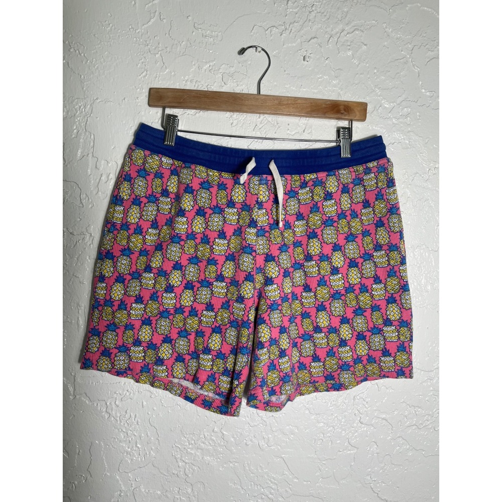 Chubbies Lounge Wear Men's Medium 7" Pineapple Print Drawstring Shorts